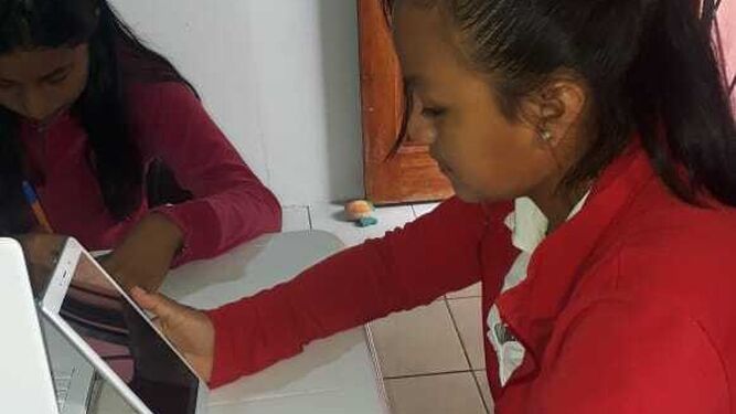 Grupo Vértice y un instituto ecuatoriano dan 512 becas de formación a jóvenes en exclusión social