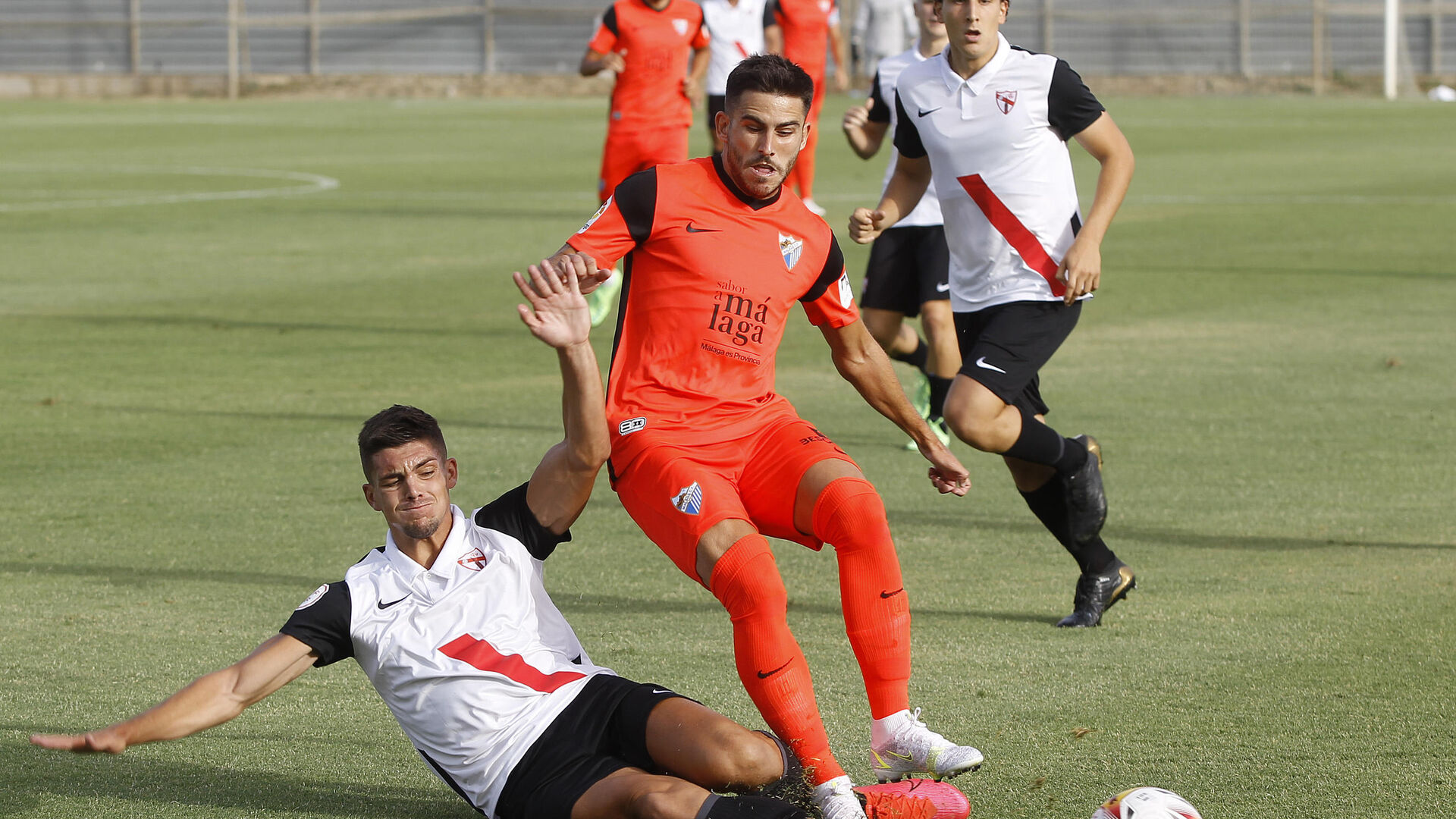 El M&aacute;laga CF-Sevilla Atl&eacute;tico, en fotos