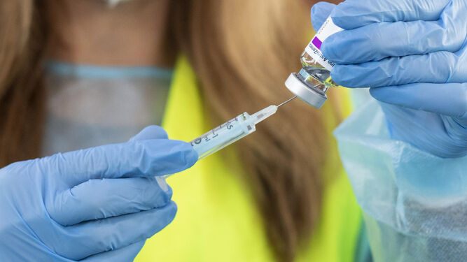 El SAS abre este martes las citas para la vacuna Covid a jóvenes desde los 18 años