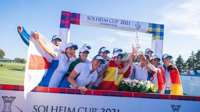 Ceremonia de entrega de premios de la Solheim Cup 2021.