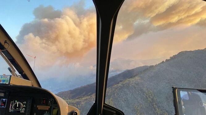 Una de las imágenes del incendio en Sierra Bermeja