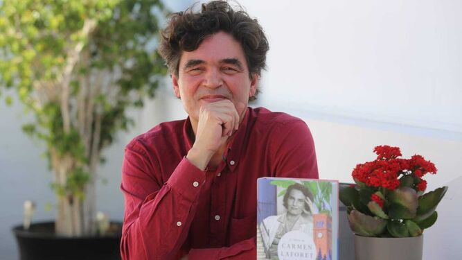 Agustín Cerezales Laforet, poco antes de la presentación del libro en el CAL