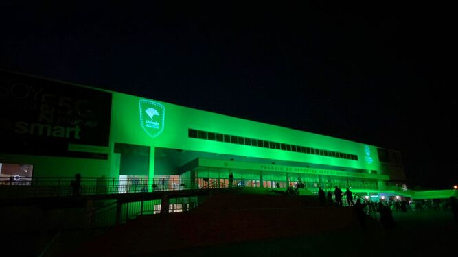La nueva iluminación exterior del Carpena para los partidos de BCL.