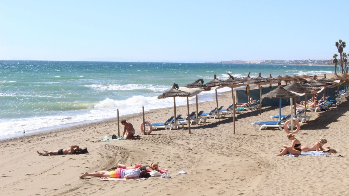 View of La Fontanilla beach, in Marbella.