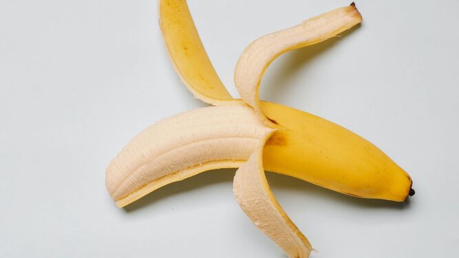 El plátano es una opción muy interesante, por su alto contenido en potasio.