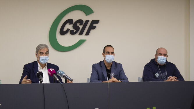 Dirigentes de CSIF, este viernes, en la rueda de prensa.