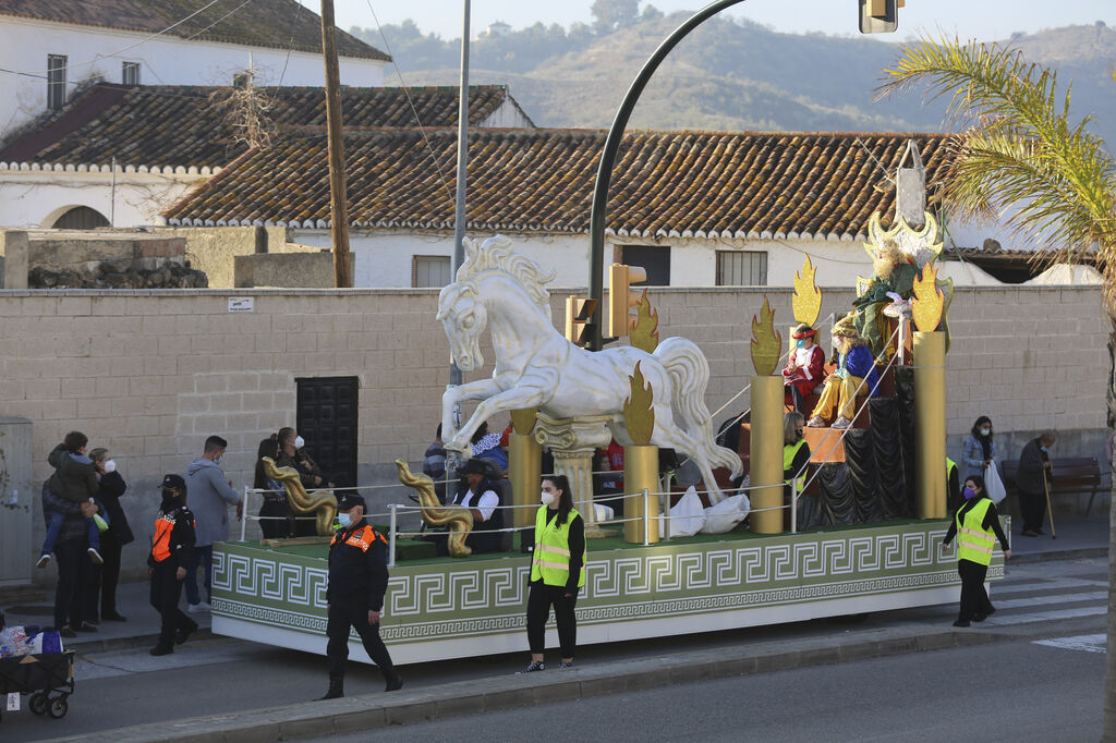 La cabalgata de Reyes Puerto la Torre, en en fotos