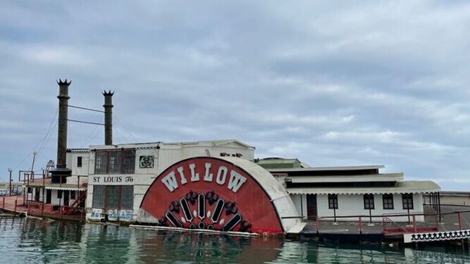 La embarcación ‘Willow’, en el Puerto de Benalmádena.