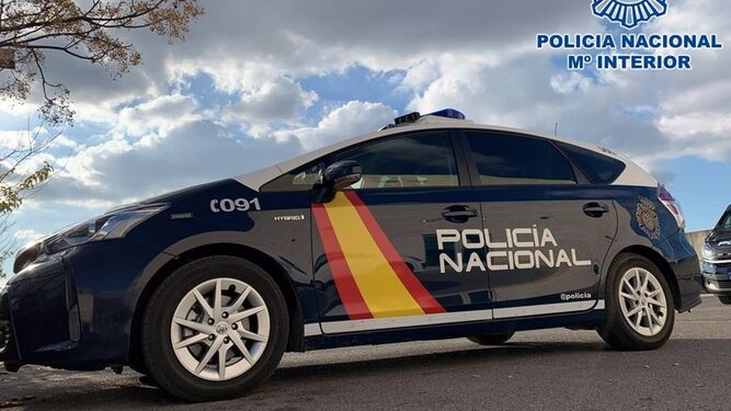 Un vehículo de la Policía Nacional de Málaga