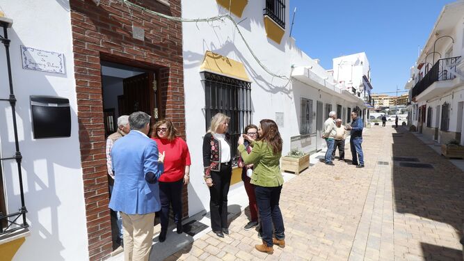 La visita institucional a la calle La Cantera, en San Pedro.