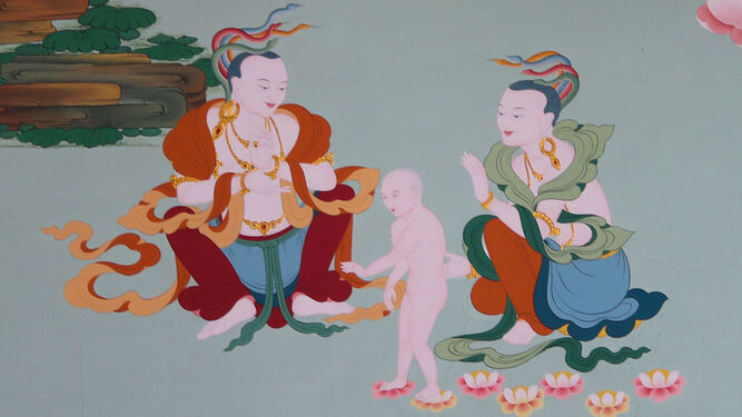 Representación del nacimiento de Shiddarta Gautama en la sala de meditación de la estupa de Benalmádena.