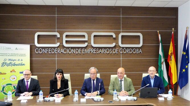 Presentación de la campaña en la sede de la Confederación de Empresarios de Córdoba.