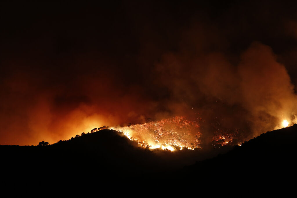El incendio de Pujerra y Benahavis, en M&aacute;laga, en fotos