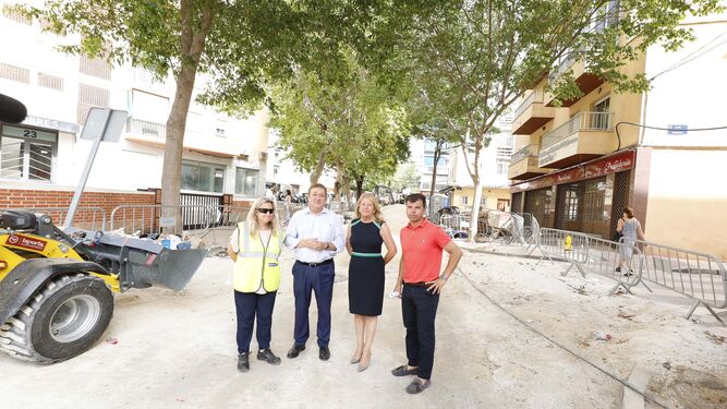 La visita institucional a los trabajos remodelación integral de la avenida El Trapiche.