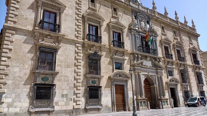 Fachada del Tribunal Superior de Justicia de Andalucía en Granada.