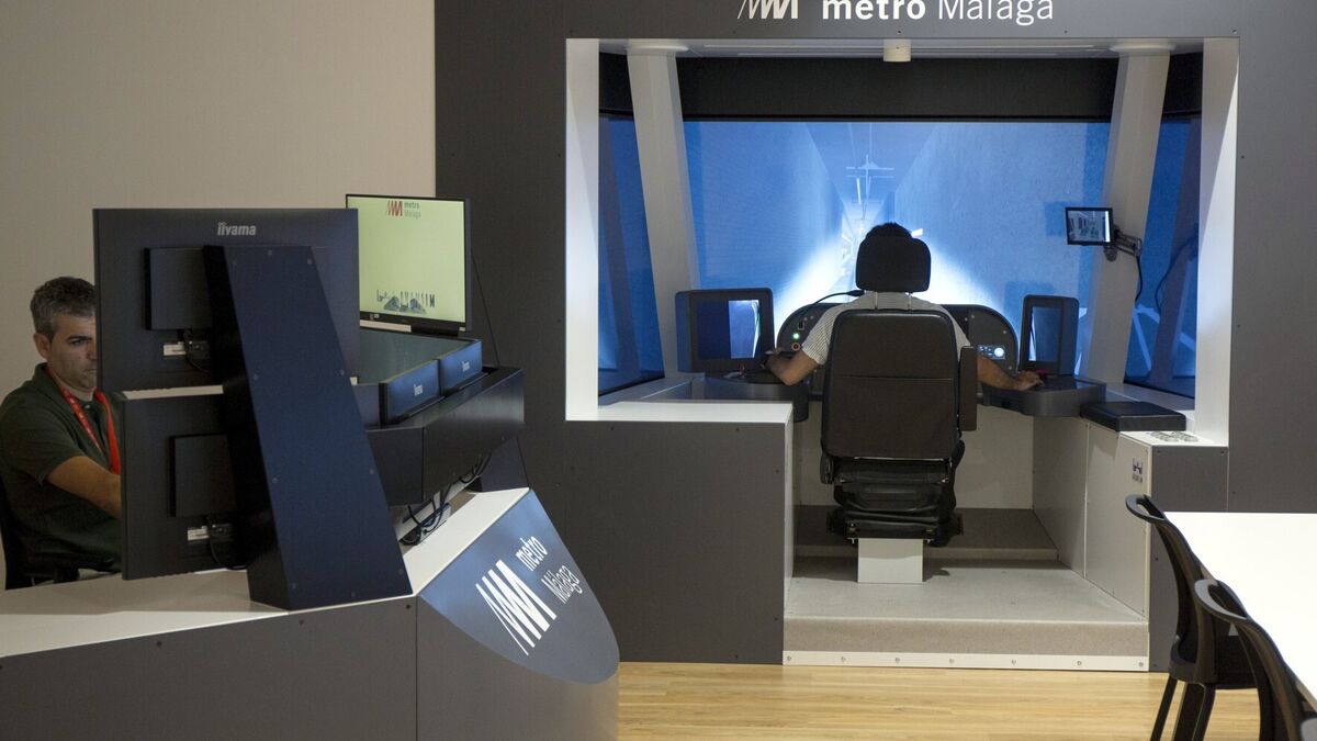 El Metro de Málaga, el primero en Andalucía en instalar un simulador de  conducción en una de sus estaciones