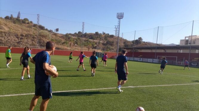 El Málaga CF Femenino, ayer entrenándose