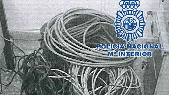 El cable recuperado por la Policía Nacional.