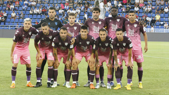El Málaga CF, con su segunda equipación.