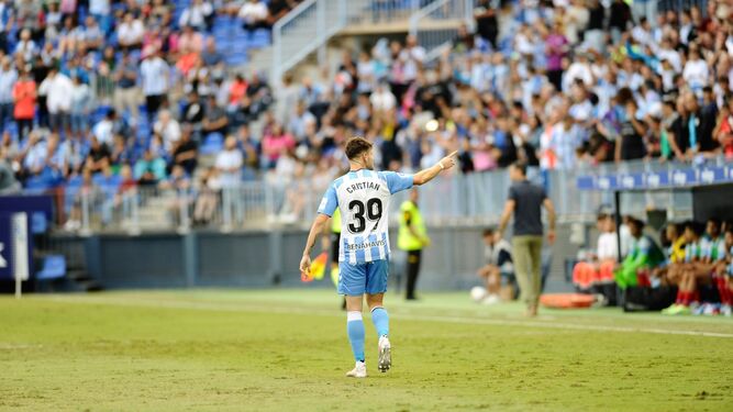 Cristian celebra el gol con el que abrió la lata del Málaga CF-Lugo.