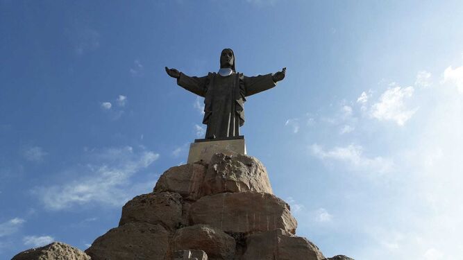 La estatua del Santo de Pizarra.
