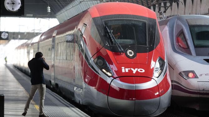 Un tren IRYO en su presentación en la estación de Santa Justa de Sevilla.