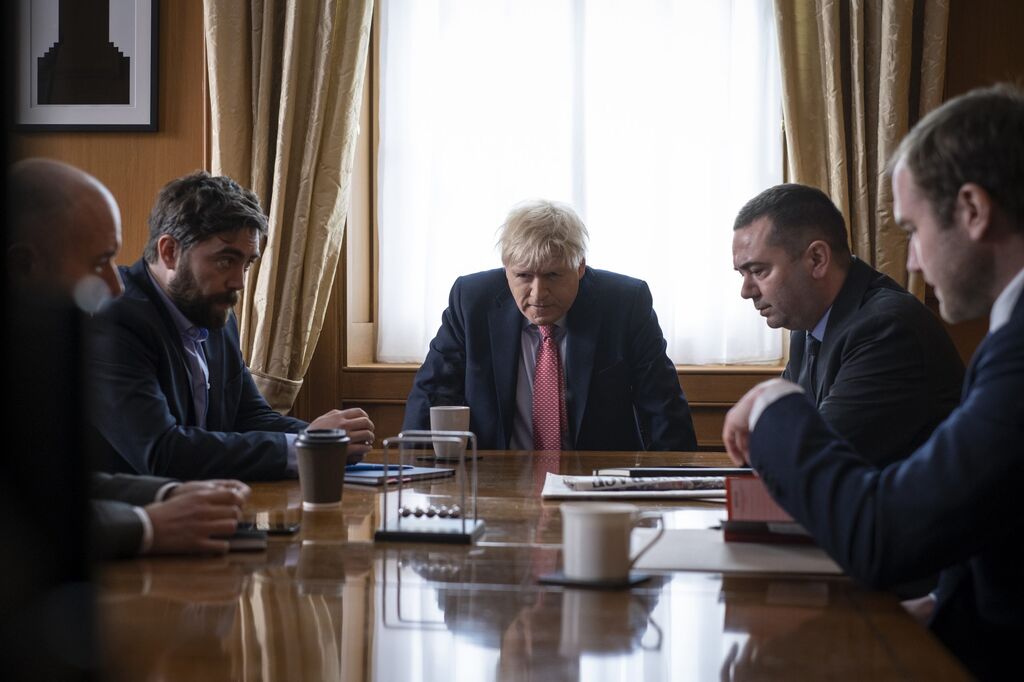 'This England': La serie con Kenneth Branagh como Boris Johnson