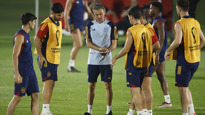 La selección española en uno de sus entrenamientos en Qatar