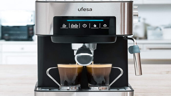 Esta cafetera UFESA top ventas de Amazon ¡tiene ahora 30€ de descuento!
