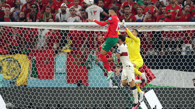 En-Nesyri marca el gol que lleva a Portugal a semifinales.