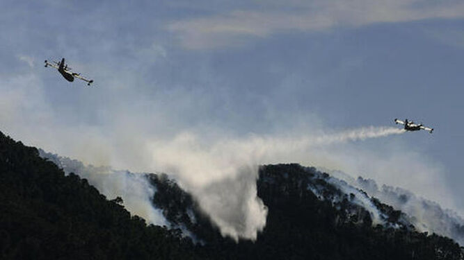 Labores del extinción del incendio de la Serranía de Ronda en el año 2012