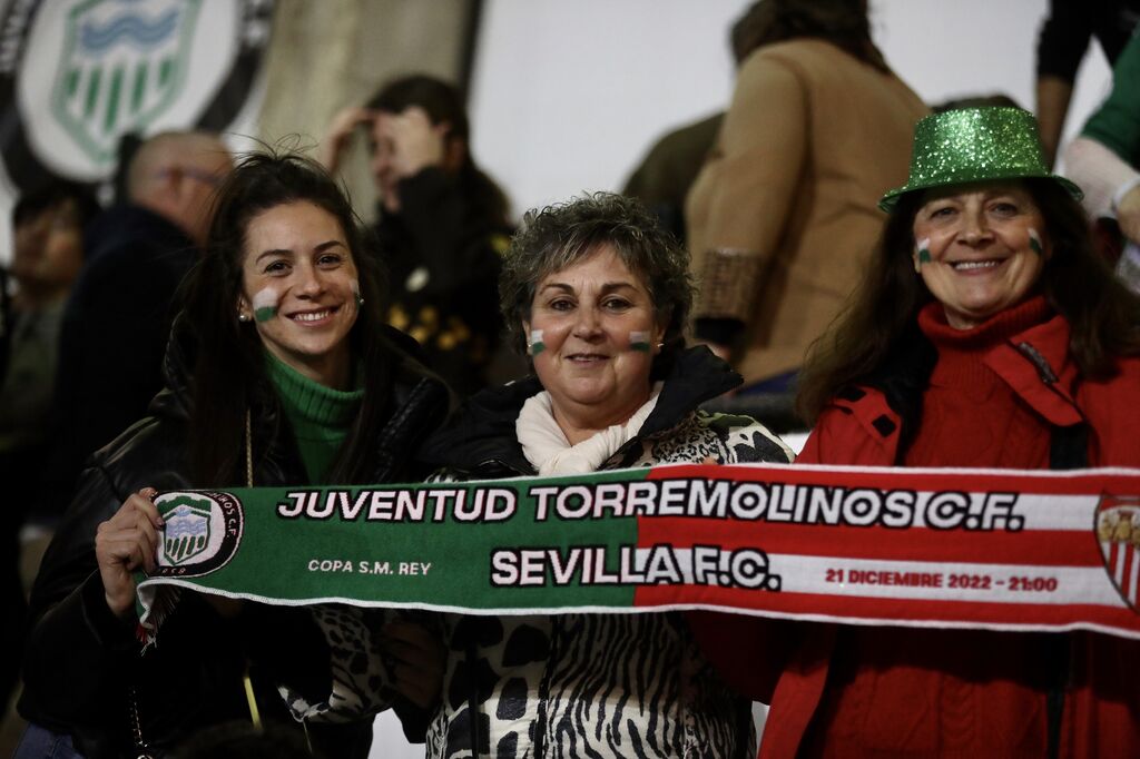 Las im&aacute;genes del hist&oacute;rico Torremolinos - Sevilla FC
