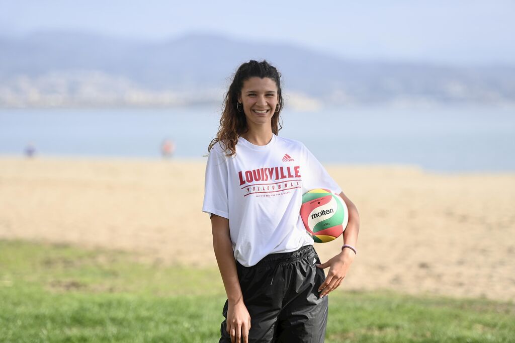Raquel L&aacute;zaro, jugadora malague&ntilde;a de voleibol