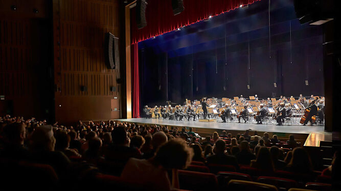 Una imagen de uno de los conciertos del I FIMUCS en Cartuja Center.
