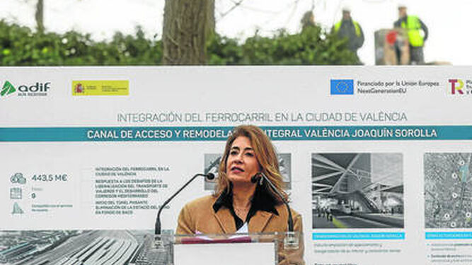 La ministra de Transportes, Raquel Sánchez, en Valencia, donde anunció los ceses inminentes.