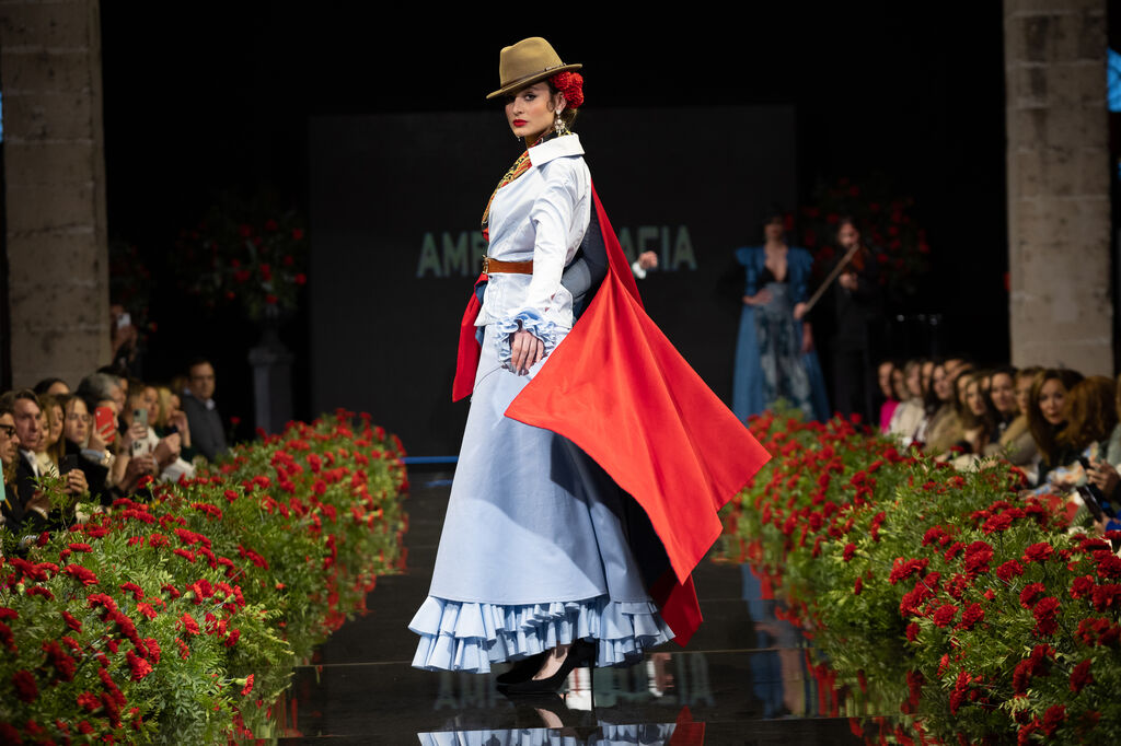 Los trajes de flamenca m&aacute;s bonitos de la Pasarela Flamenca Jerez 2023, todas las fotos