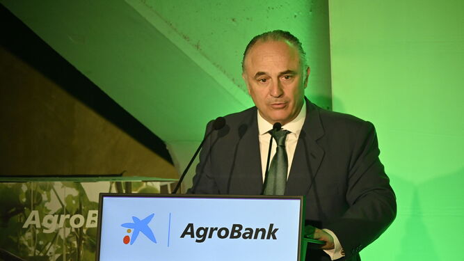 El director territorial de Caixabank en Andalucía, Juan Ignacio Zafra, en un acto de Agrobank.