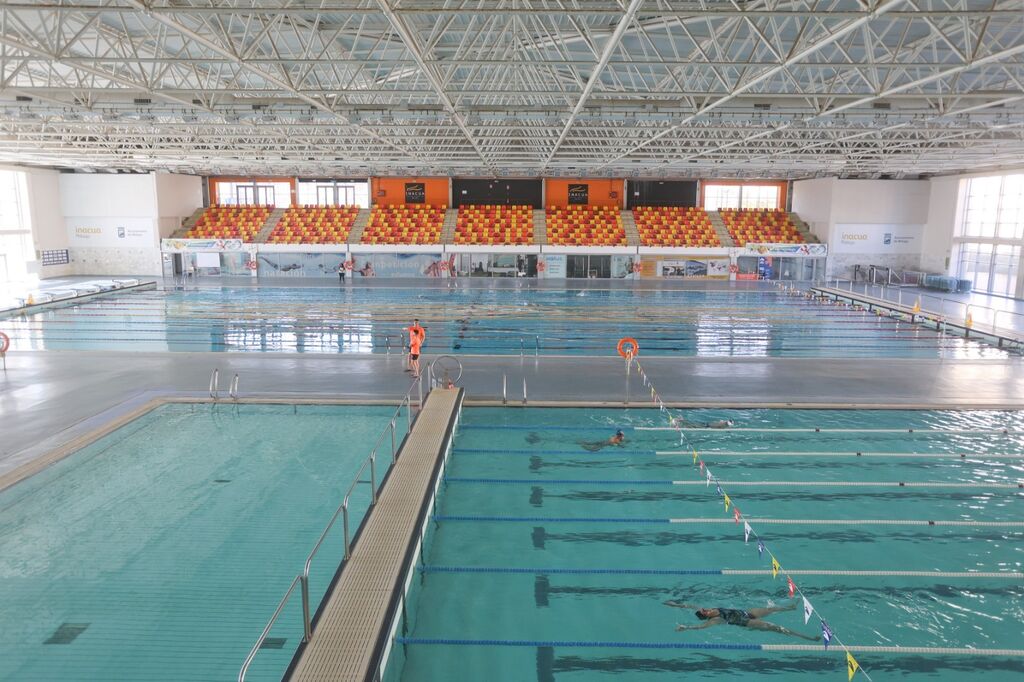 La reapertura de la piscina de 50 metros de Inacua, en im&aacute;genes