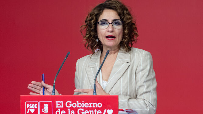 La ministra de Hacienda y vicesecretaria general del PSOE, María Jesús Montero, ayer en la sede del partido en Madrid.