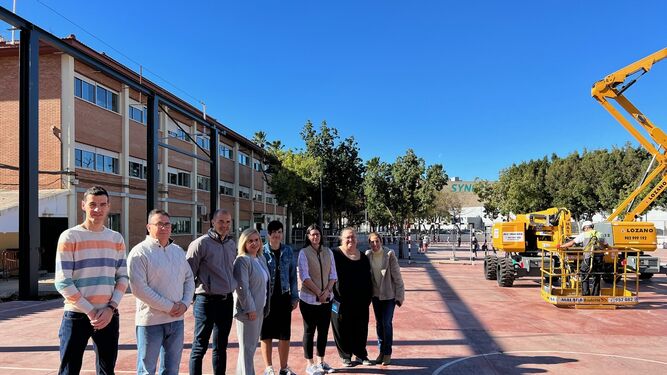 La visita institucional al colegio Cervantes, en Fuengirola.