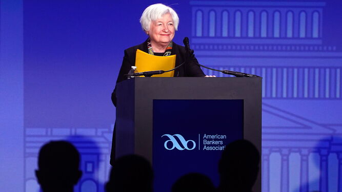 La secretaria del Tesoro de Estados Unidos, Janet Yellen, durante la apertura de la reunión de la Asociación Americana de Banqueros, en Washington