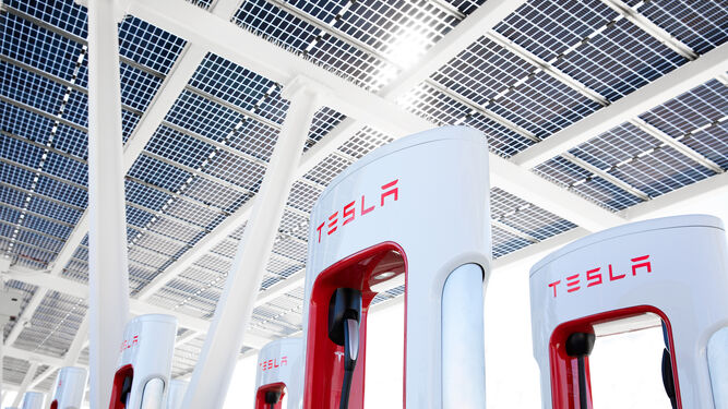 Tesla reduce el precio de la energía en sus Supercargadores hasta un 25 por ciento