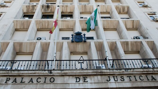 El caso fue enjuiciado este martes en la Sección Primera de la Audiencia de Sevilla.