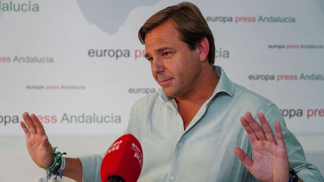 El scertario general del PP-A, Antonio Repullo, considera que Pedro Sánchez "maltrata a Andalucía".