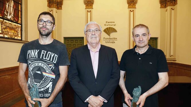 Javier Izcue y Raúl Clavero, Premios Unicaja de Relatos