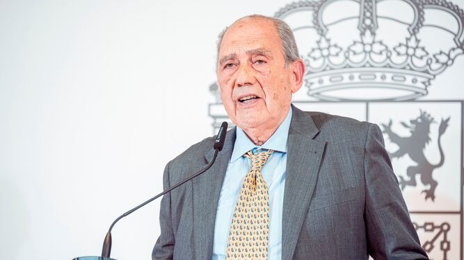 Carlos San Juan, promotor de la iniciativa ‘Soy mayor, no idiota’ en una comparecencia en el Ministerio de Asuntos Económicos y Transformación Digital.