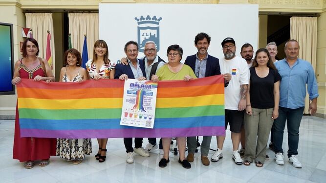 Presentación de los actos del día del Orgullo en el Ayuntamiento de Málaga.