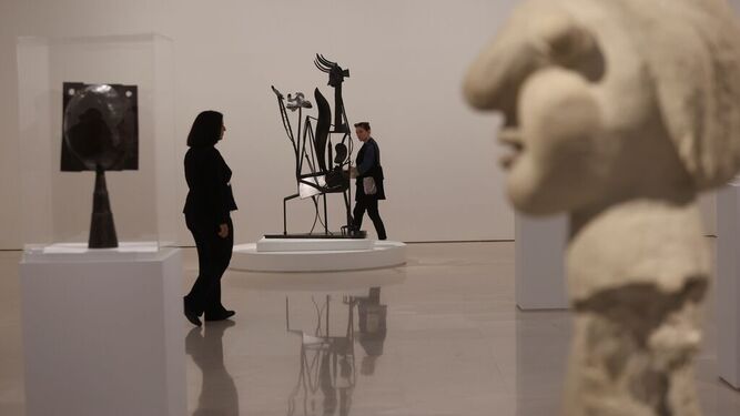Algunas de las piezas que se pueden ver en la muestra sobre escultura del Museo Picasso Málaga.
