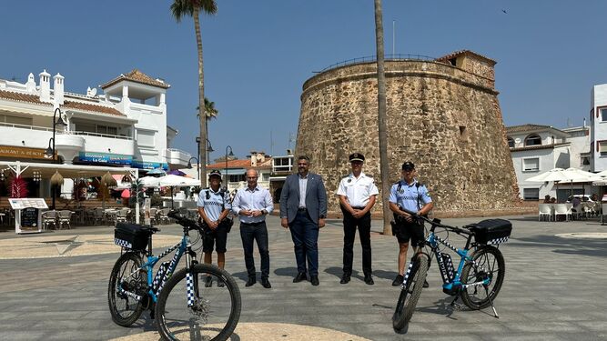 La presentación de la unidad ciclista de la Policía Local.