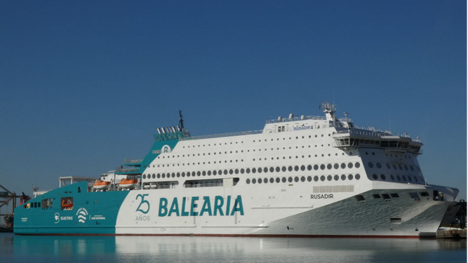 La ruta Málaga-Melilla en ferry se optimiza con el nuevo barco de Balearia